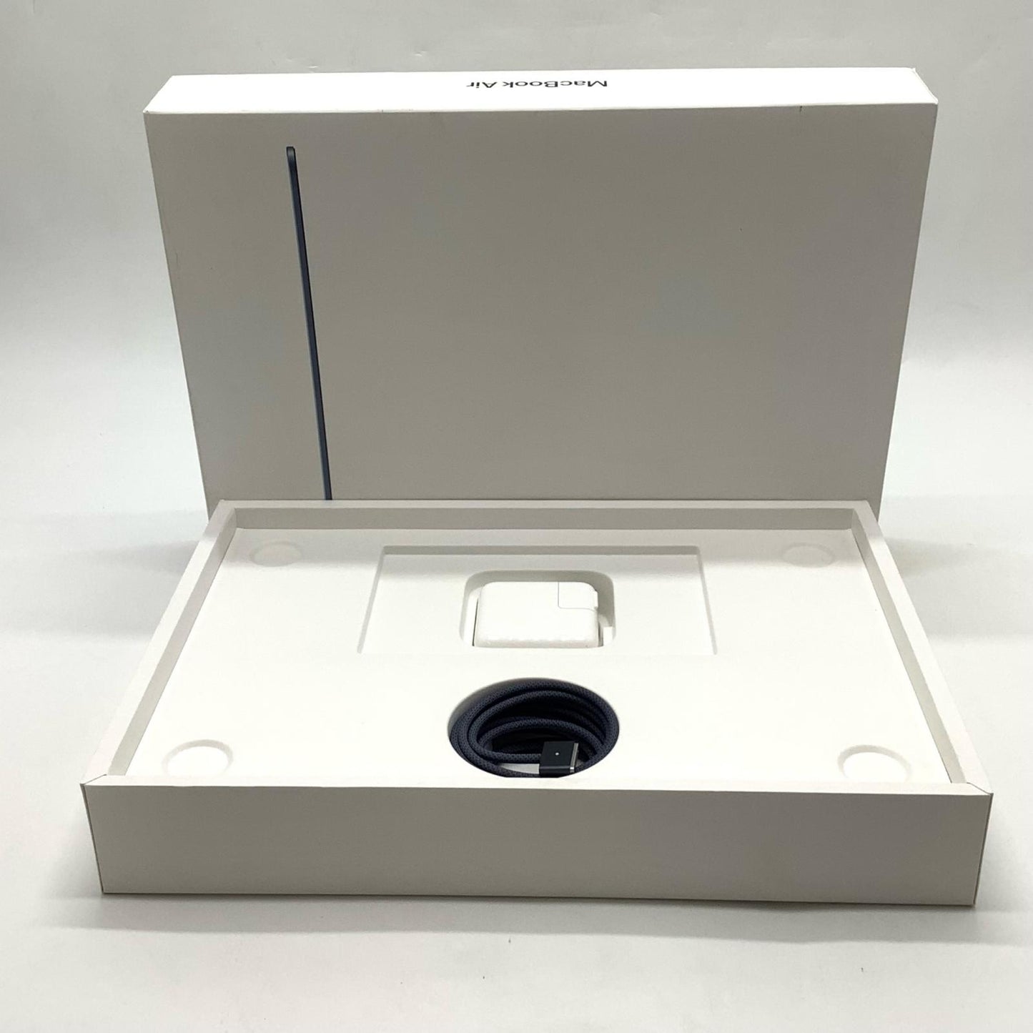 【全額返金保証】【最速発送】Apple MacBook Air 13.6インチ 2024 Apple M3 8GB SSD 256GB ミッドナイト 100% 動作確認済
