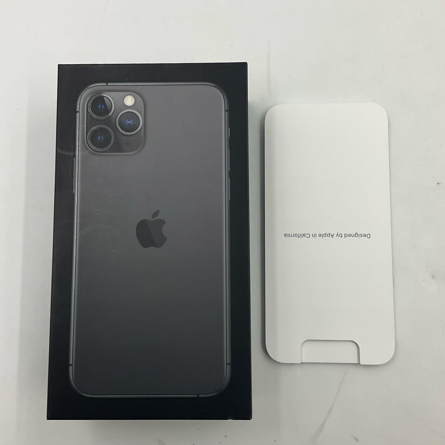 【全額返金保証】【最速発送】Apple iPhone iPhone 11 Pro 256GB スペースグレイ au 白ロム 動作確認済 75%