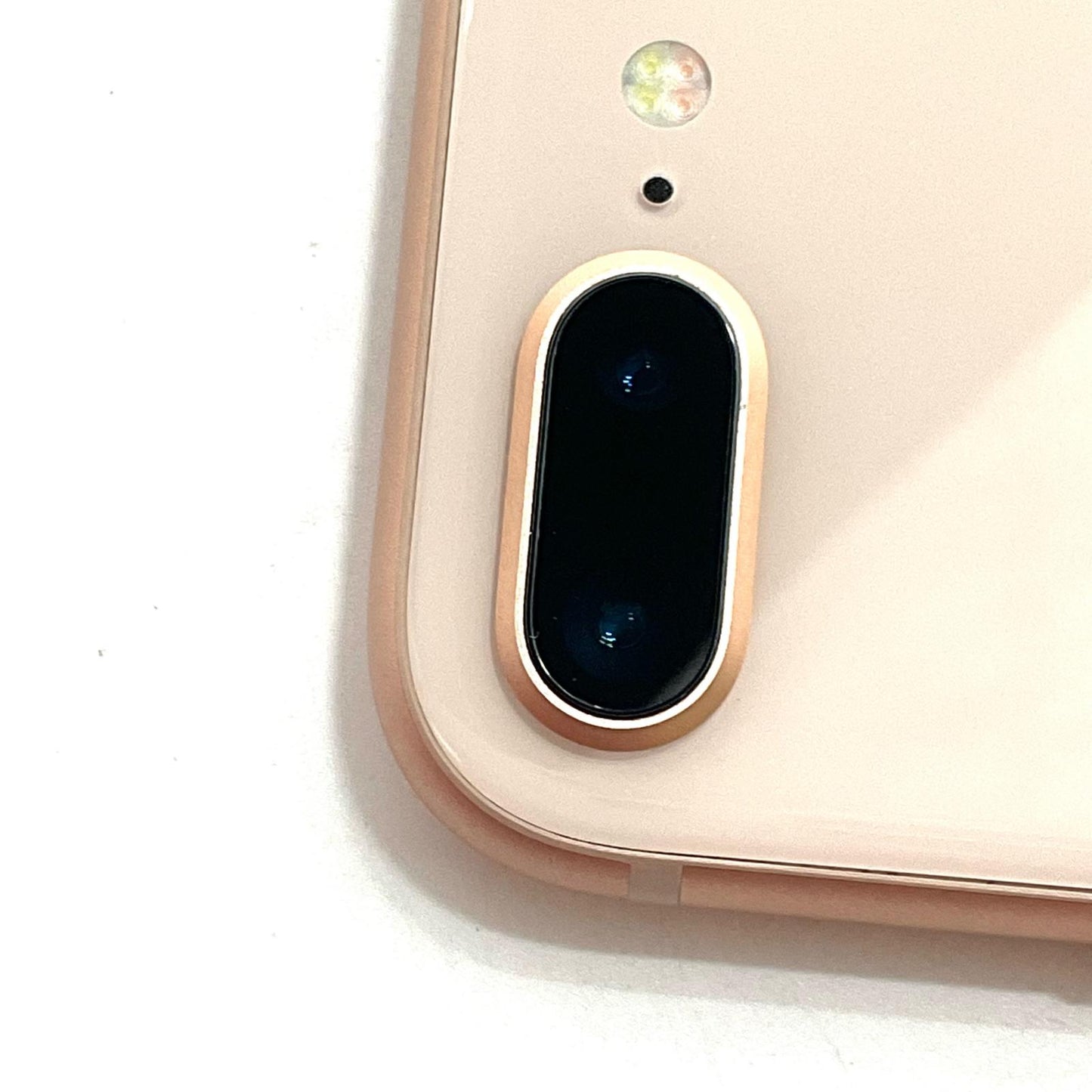 【全額返金保証】【最速発送】Apple iPhone iPhone 8 Plus 128GB ゴールド SIMフリー 白ロム 動作確認済 74%