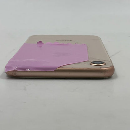 【最速発送】Apple iPhone iPhone 8 64GB ゴールド docomo 白ロム【難有】 82%