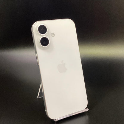 【全額返金保証】【最速発送】Apple iPhone iPhone 16 128GB ホワイト au SIMフリー 白ロム 動作確認済 92%