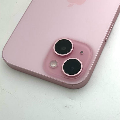 【全額返金保証】【最速発送】Apple iPhone iPhone 15 128GB ピンク docomo SIMフリー 動作確認済 87%