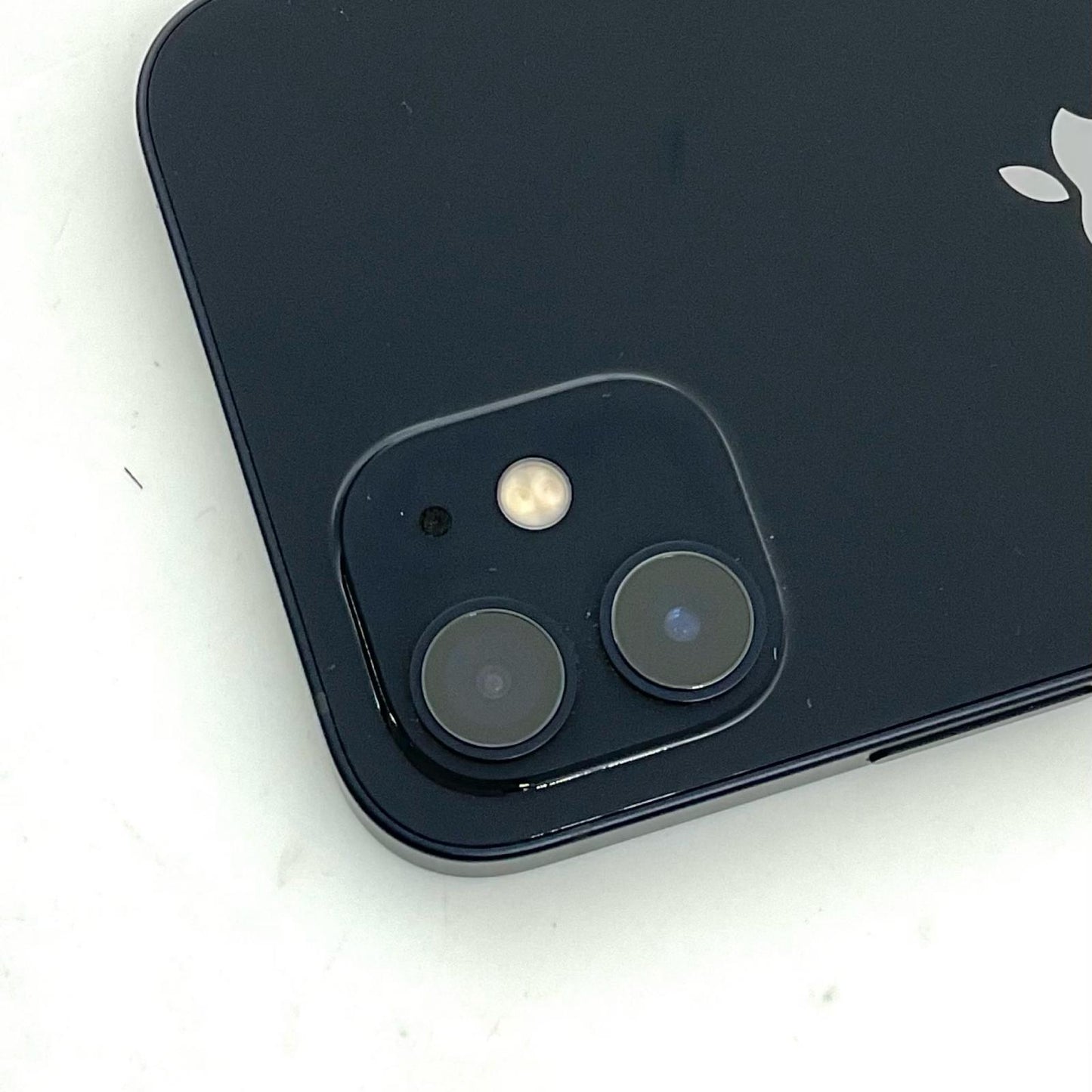 【全額返金保証】【最速発送】Apple iPhone iPhone 12 128GB ブラック Softbank 白ロム 動作確認済 77%