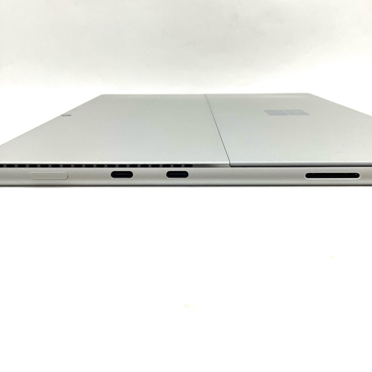 【全額返金保証】【最速発送】Microsoft Surface Pro 8 8QP-00010 i5-1135G7 8GB M.2 SSD 256GB 87.5% 動作確認済