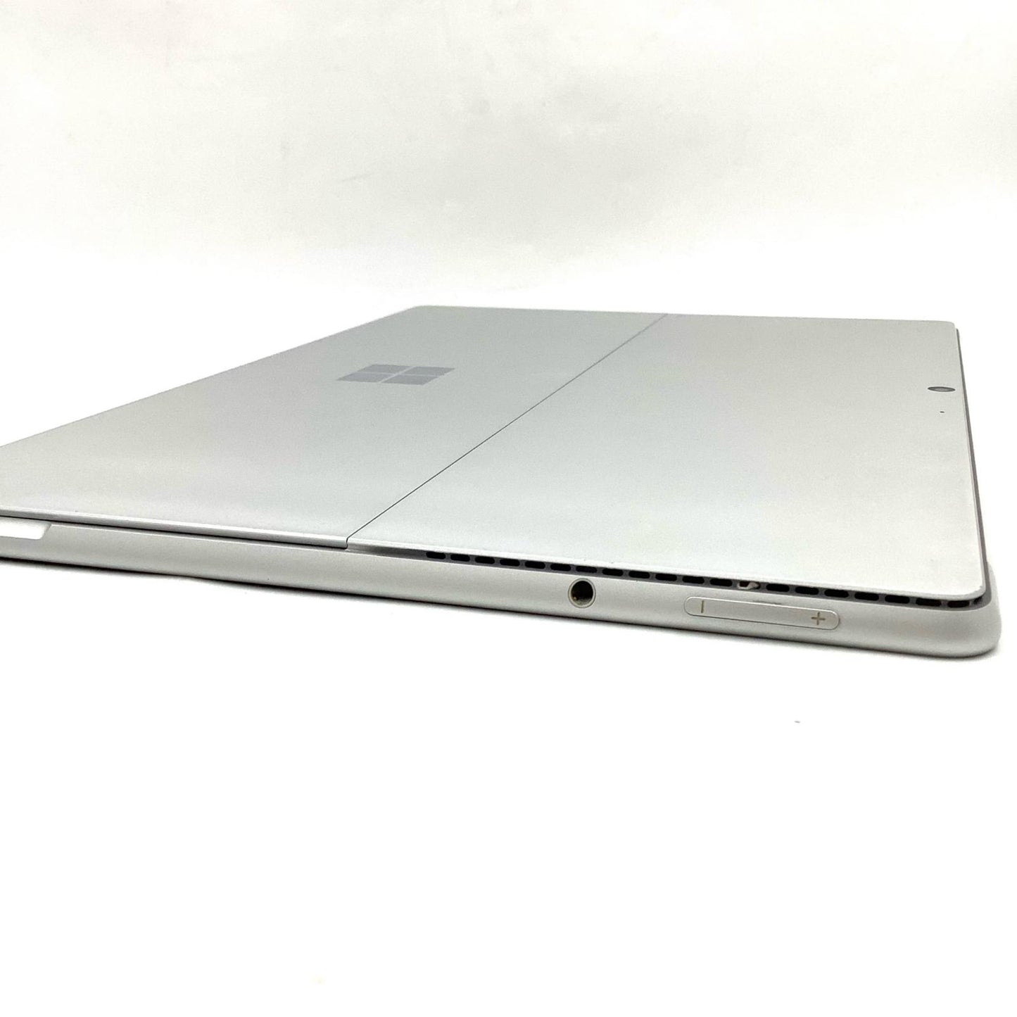 【全額返金保証】【最速発送】Microsoft Surface Pro 8 8QP-00010 i5-1135G7 8GB M.2 SSD 256GB 87.5% 動作確認済