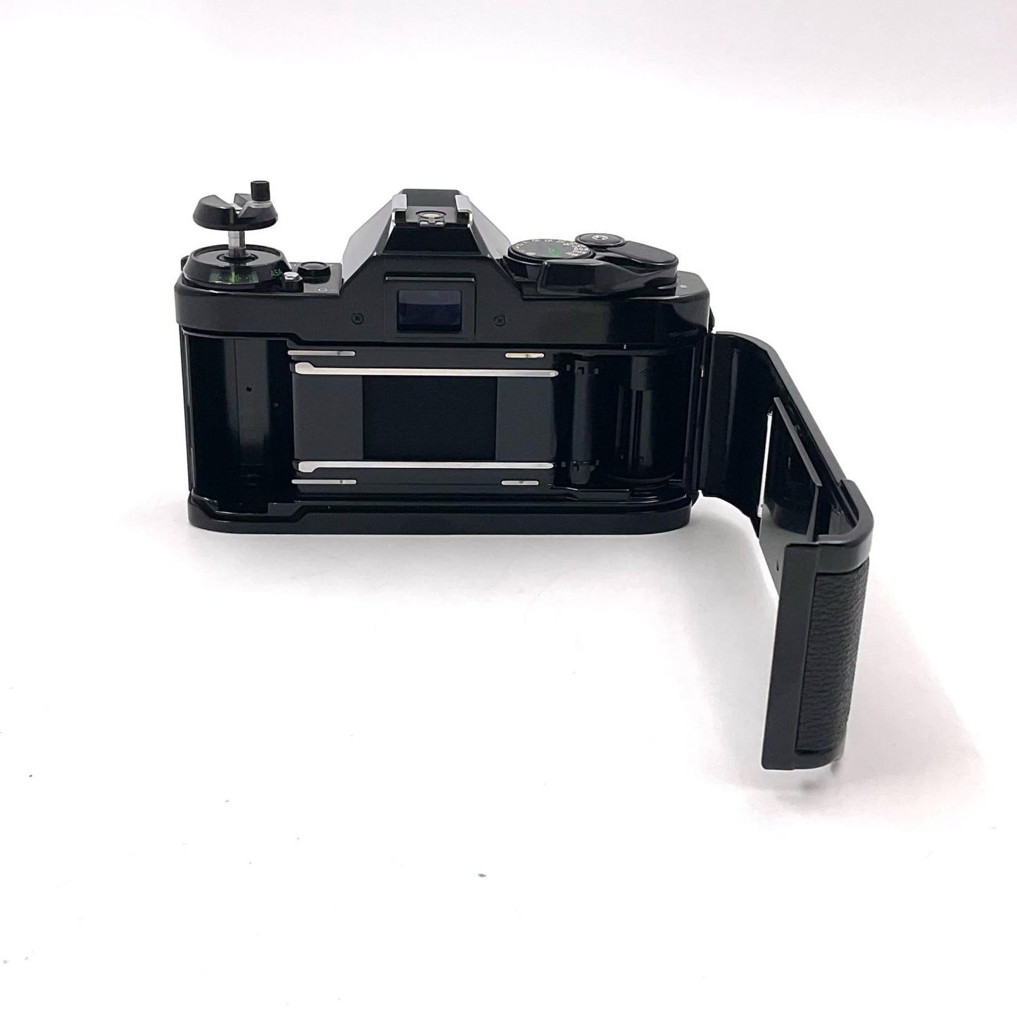 【最速発送】Canon AE-1 PROGRAM + Canon FD 28mm f2.8レンズ【難有】