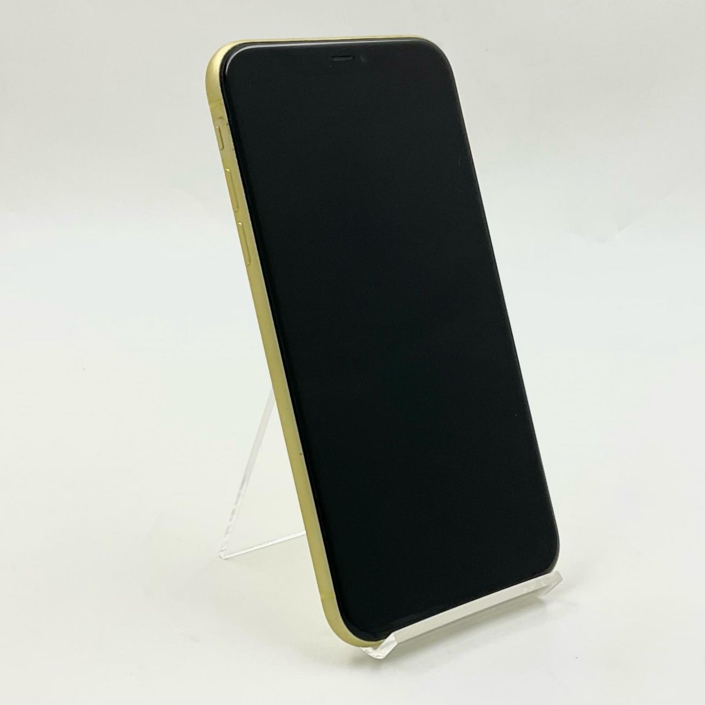 【全額返金保証】【最速発送】Apple iPhone iPhone 11 64GB イエロー au SIMフリー 白ロム 動作確認済 74%