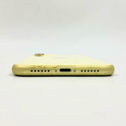【全額返金保証】【最速発送】Apple iPhone iPhone 11 64GB イエロー au SIMフリー 白ロム 動作確認済 74%