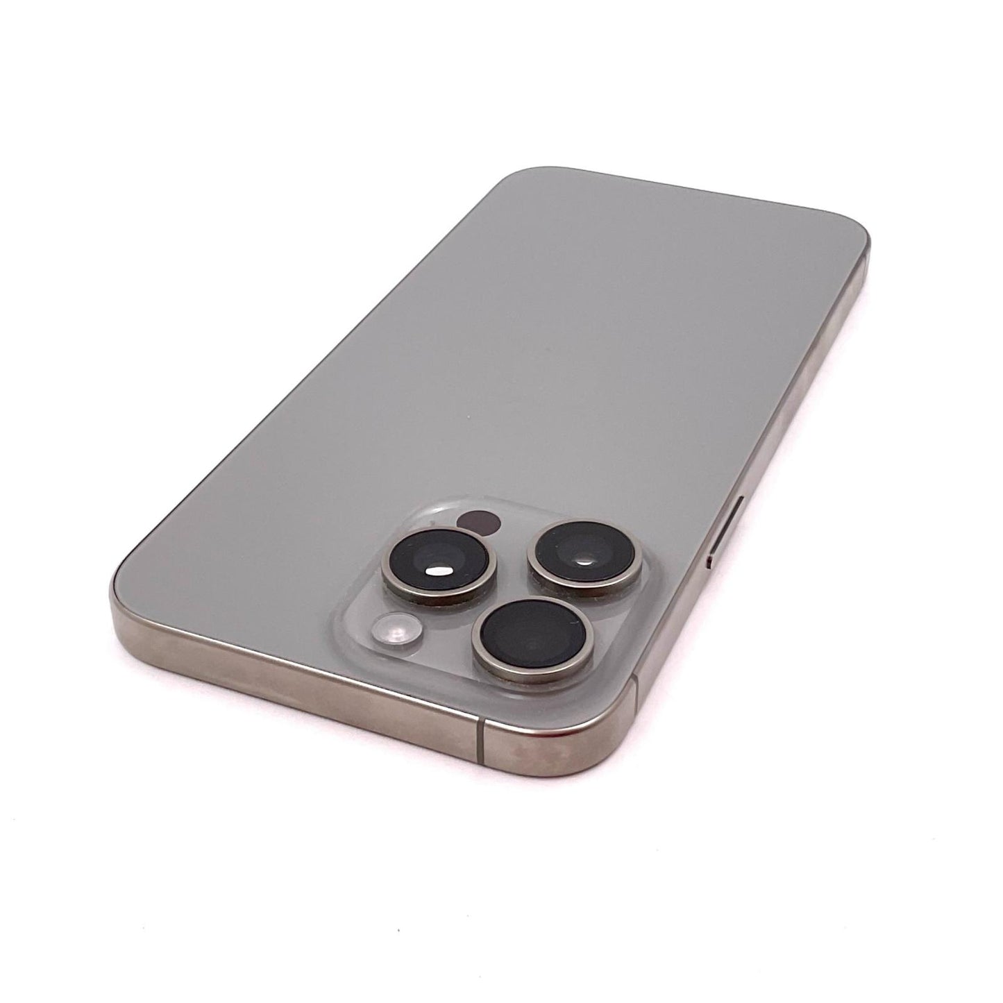 【全額返金保証】【最速発送】Apple iPhone iPhone 15 Pro Max 256GB ナチュラルチタニウム SIMフリー 白ロム 美品 動作確認済 87%