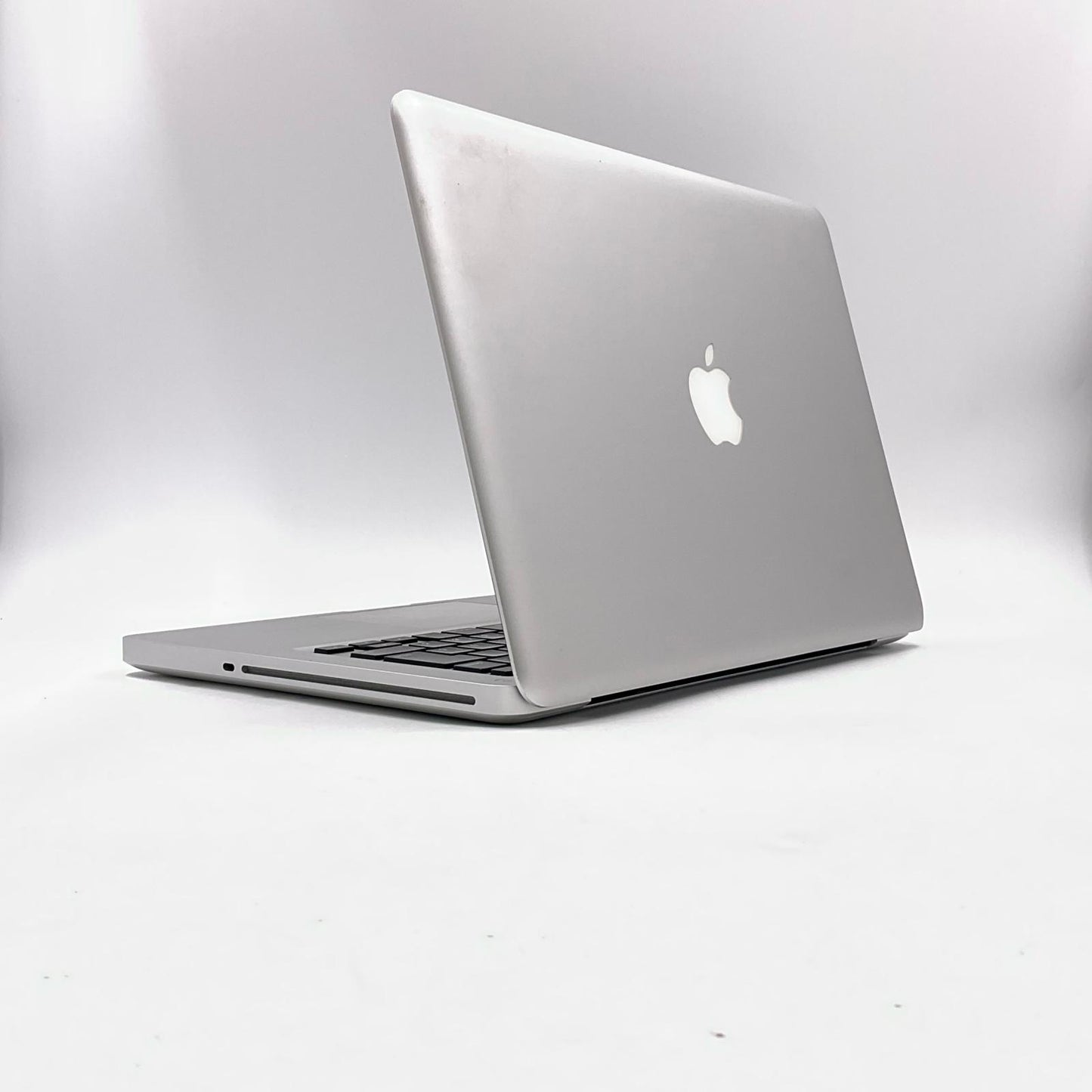 【全額返金保証】【最速発送】Apple Pro Pro 13インチ 2012 2.5GHZ Intel Core i5 16GB SSD 512GB シルバー 動作確認済