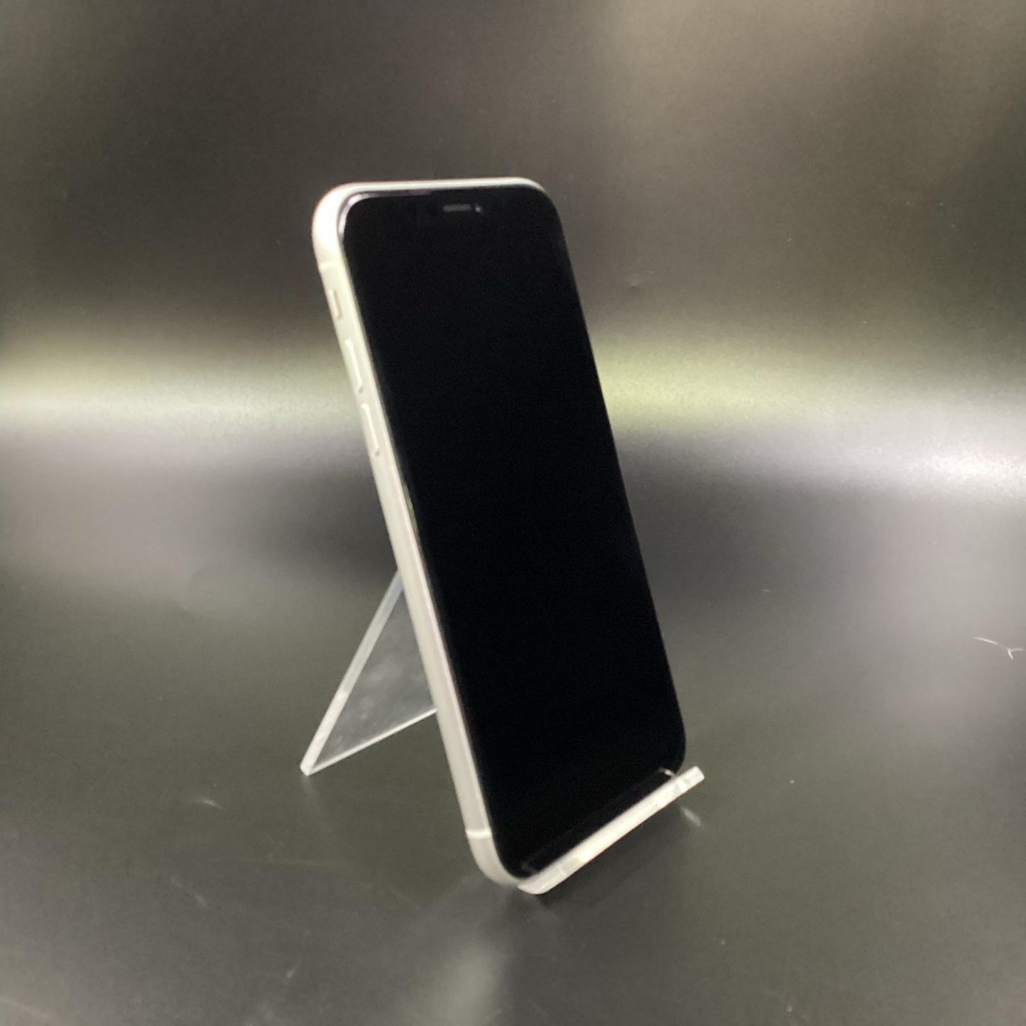 【全額返金保証】【最速発送】Apple iPhone iPhone XR 64GB ホワイト docomo 白ロム 美品 動作確認済 84%
