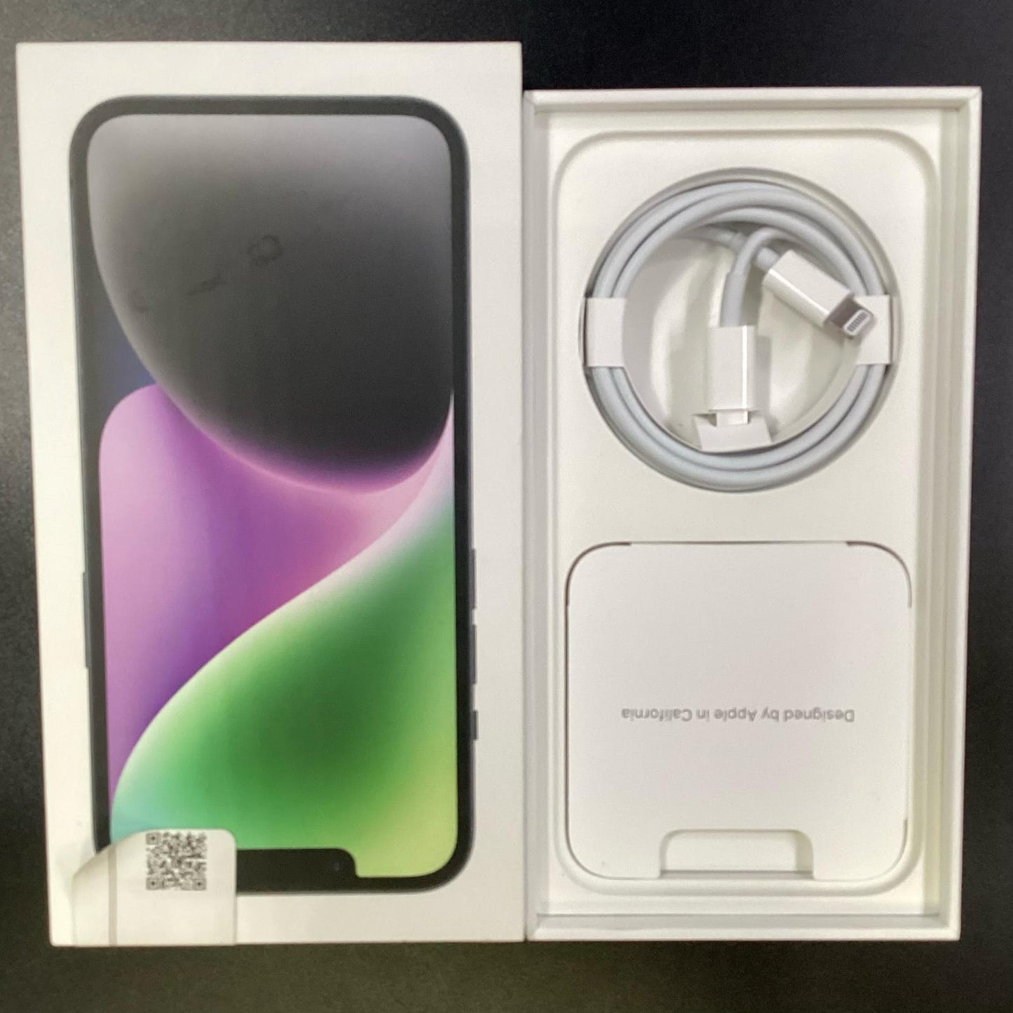 【全額返金保証】【最速発送】Apple iPhone iPhone XR 256GB ホワイト au 白ロム 動作確認済 72%