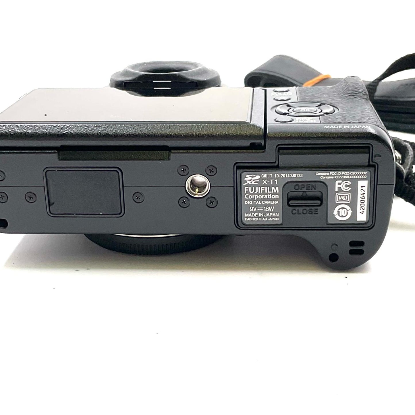 【全額返金保証】【最速発送】FUJIFILM デジタル一眼 X-T1 ボディ ブラック 動作確認済
