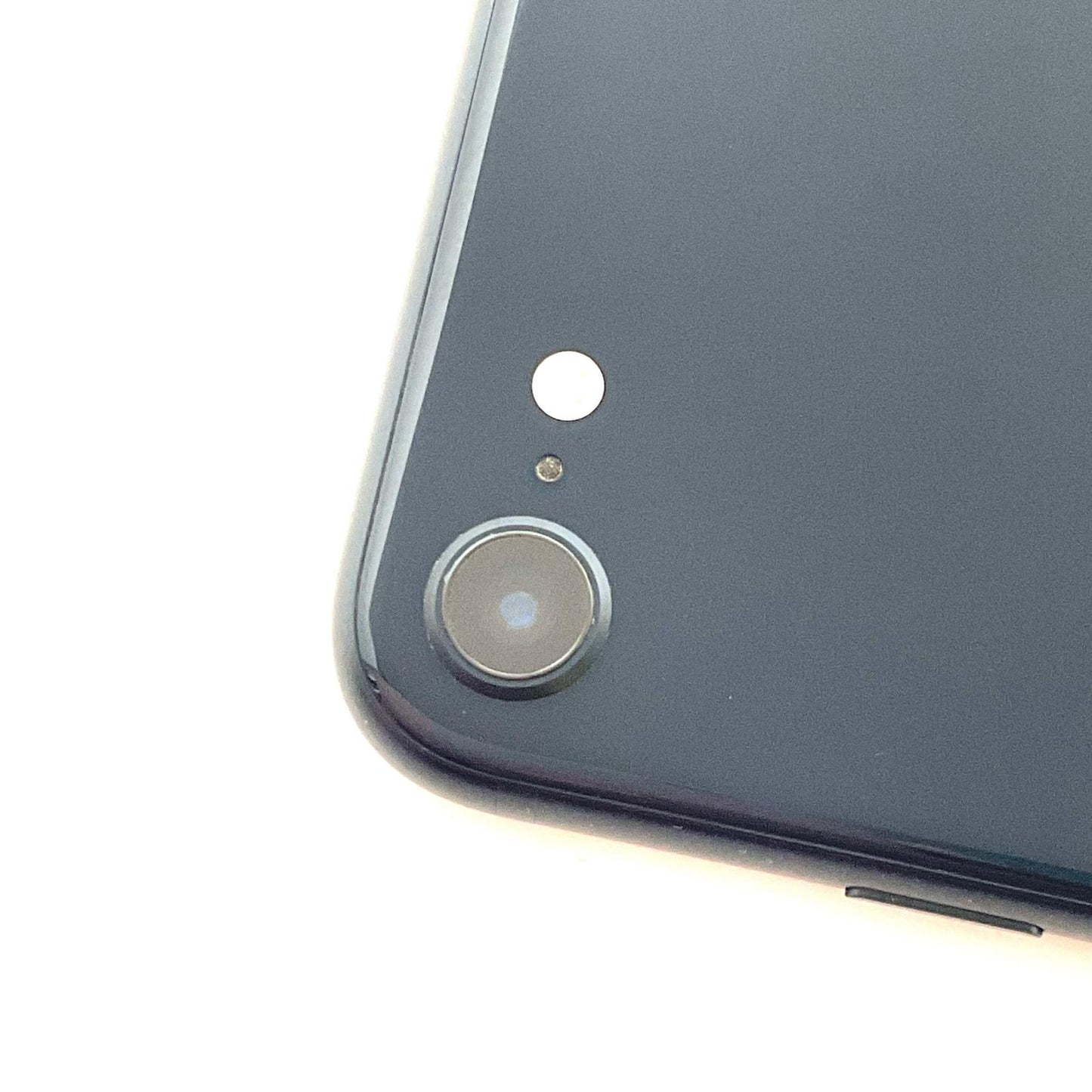 【全額返金保証】【最速発送】Apple iPhone iPhone SE（第3世代） 64GB ミッドナイト au SIMフリー 白ロム 動作確認済 82%