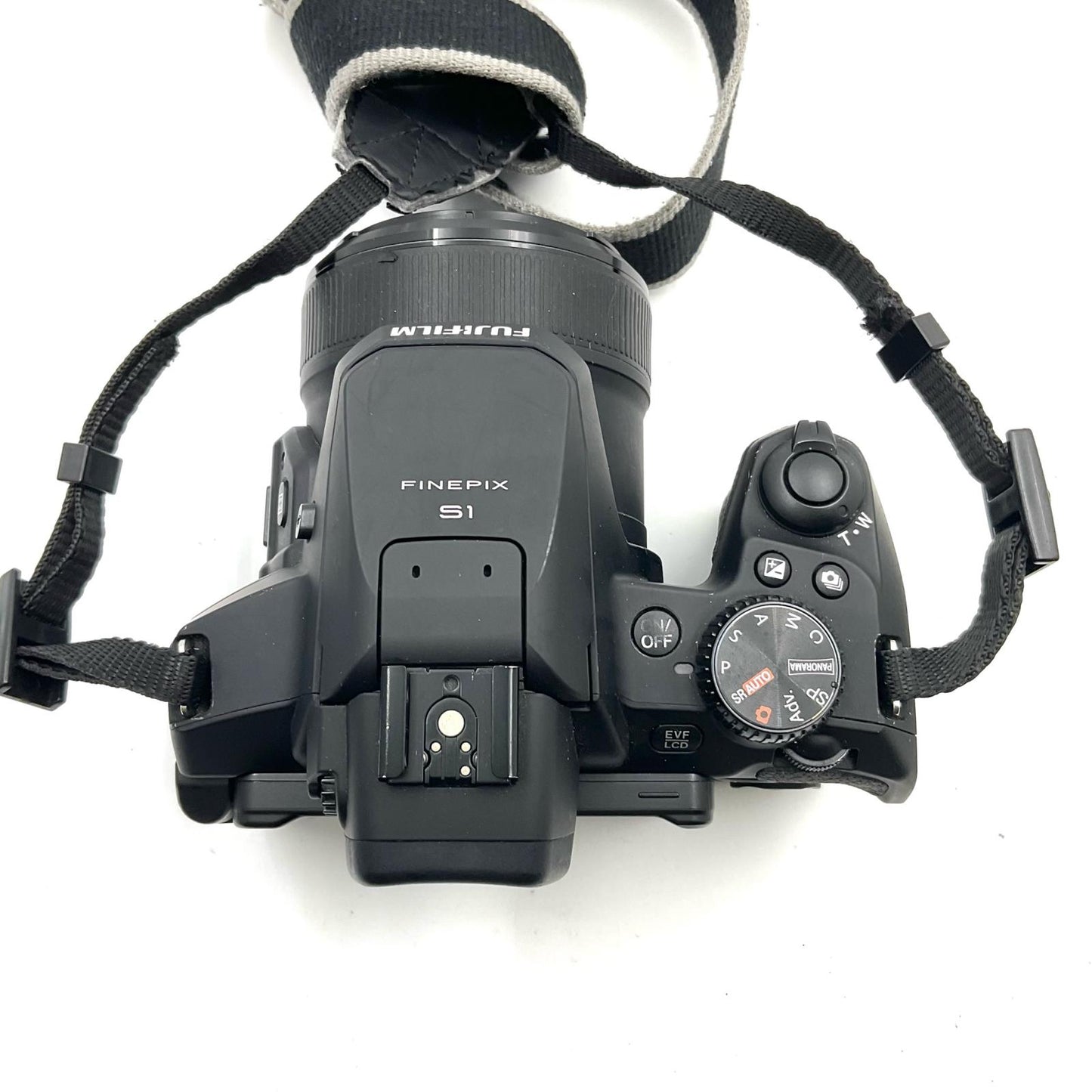 【全額返金保証】【最速発送】FUJIFILM コンパクトデジタルカメラ FinePix S1 動作確認済