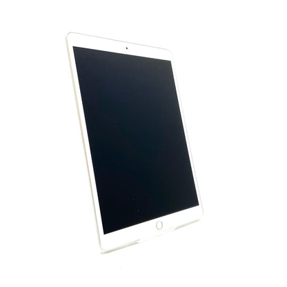 【全額返金保証】【最速発送】Apple iPad Air 10.5インチ 第3世代 64GB シルバー Wi-Fi 動作確認済