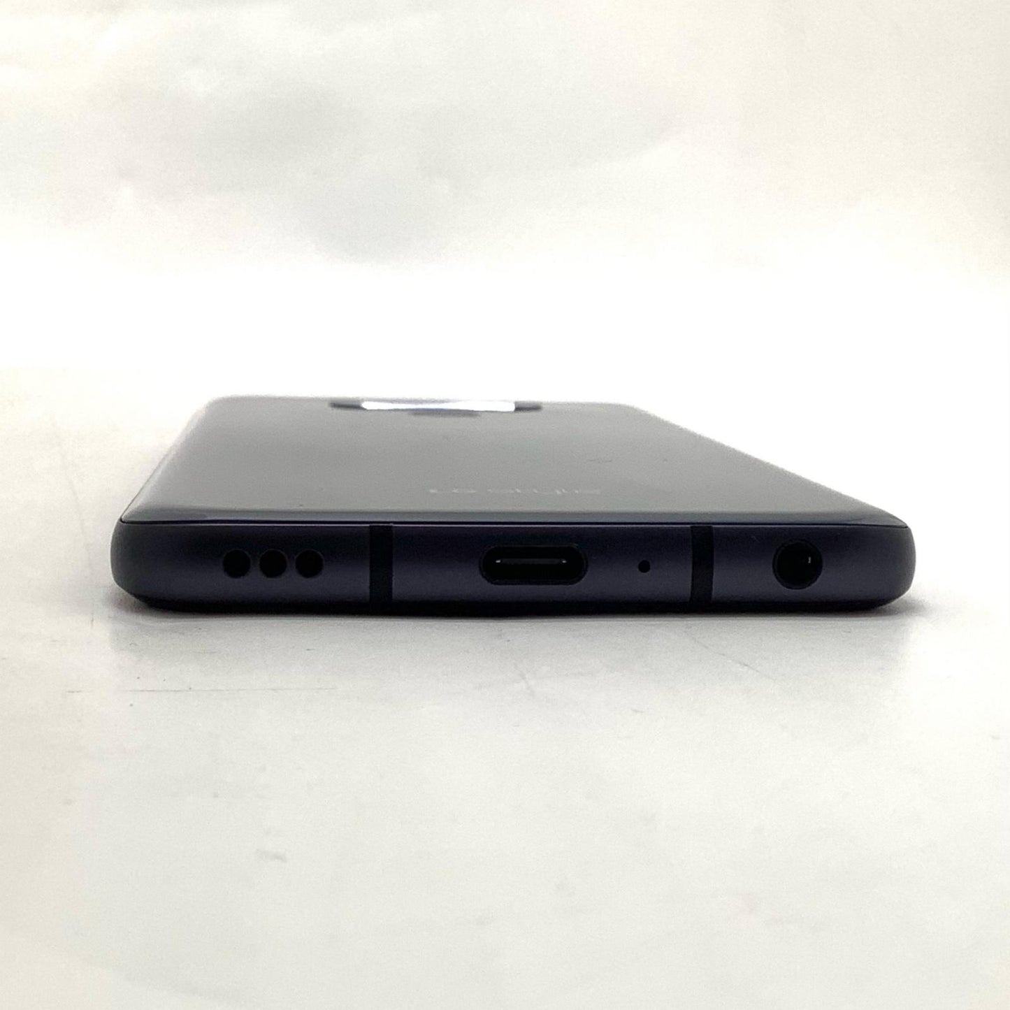 【全額返金保証】【最速発送】LG Electronics inc. LG style3 64GB Mirror Black docomo L-41A 白ロム 動作確認済