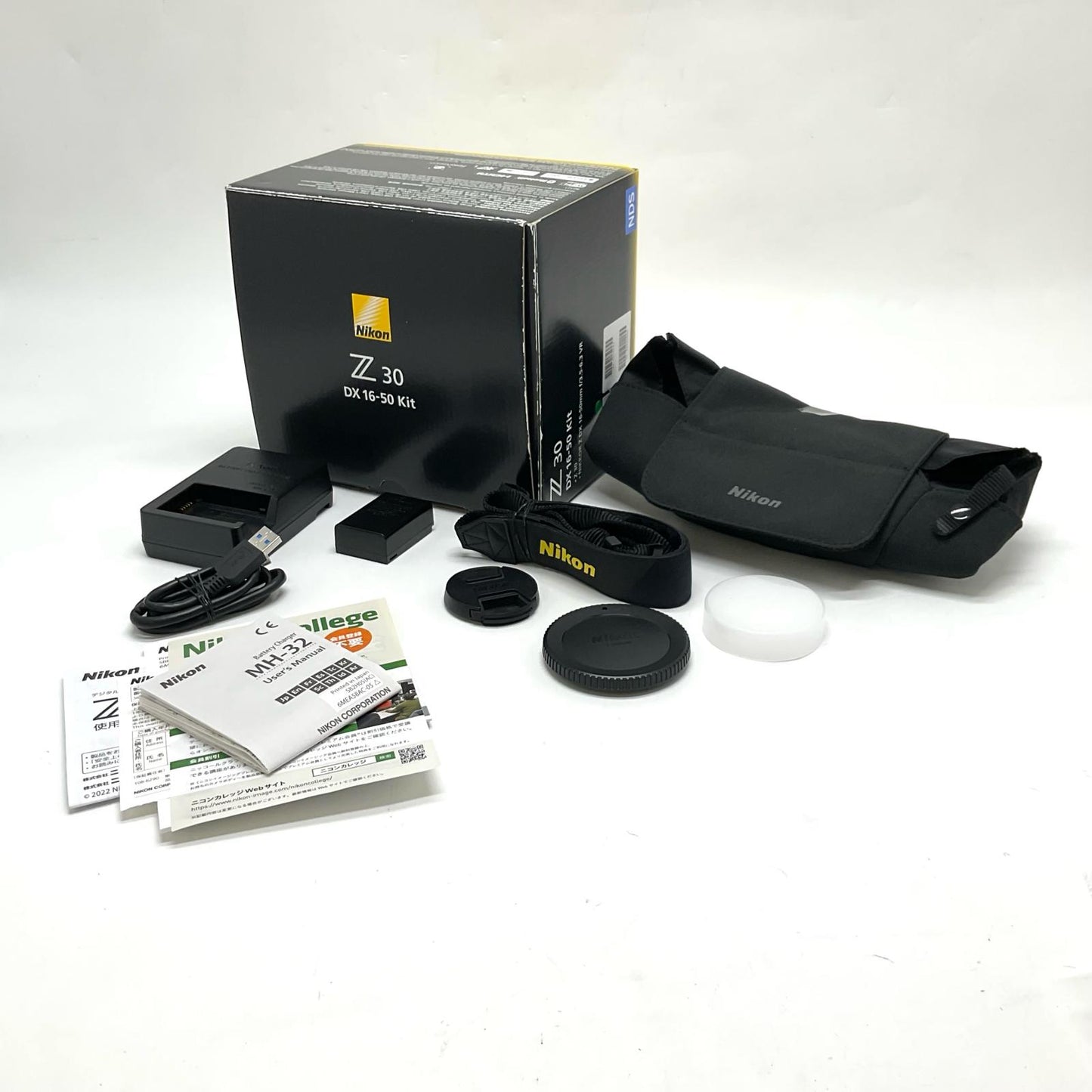 【全額返金保証】【最速発送】Nikon デジタル一眼 Z 30 16-50 VR レンズキット ブラック 超美品 動作確認済