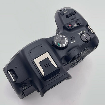 【全額返金保証】【最速発送】Canon デジタル一眼 EOS R7 ボディ ブラック 動作確認済