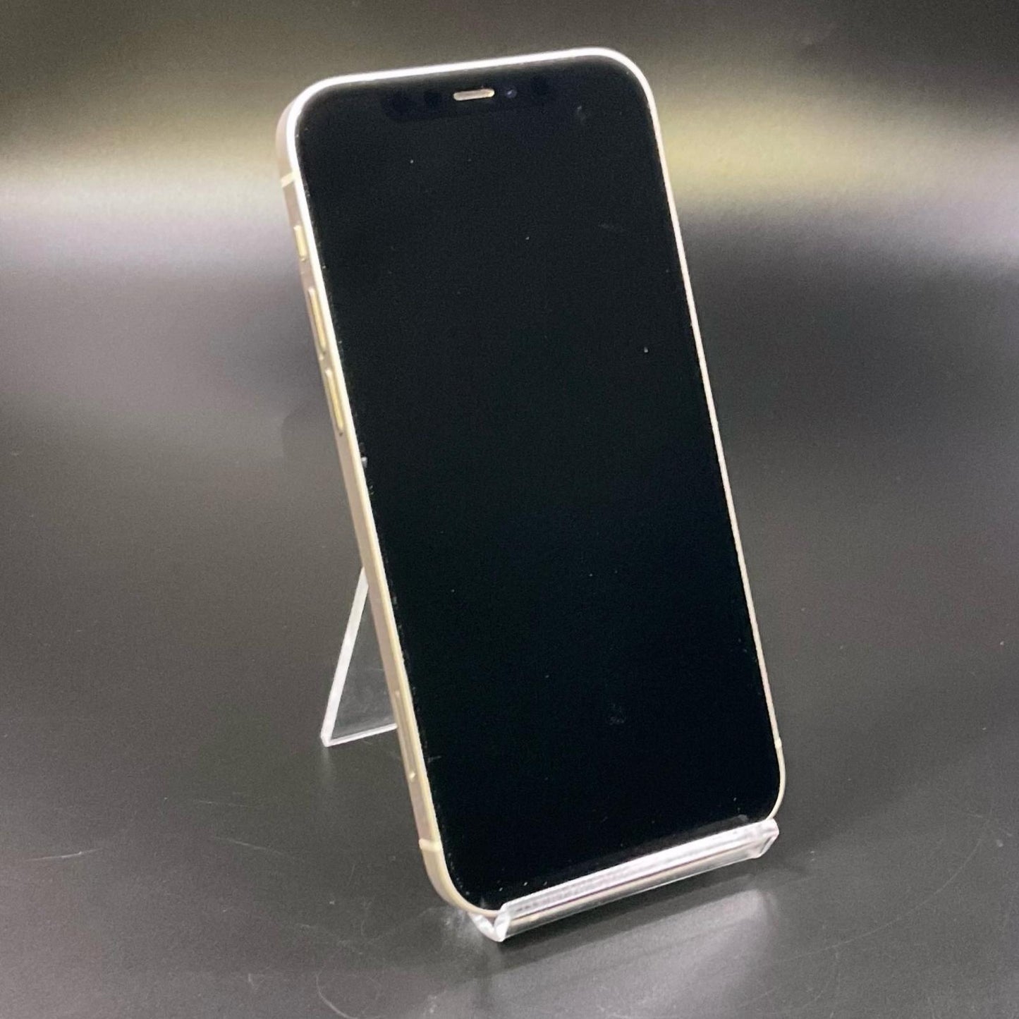 【全額返金保証】【最速発送】Apple iPhone iPhone 12 128GB ホワイト au 白ロム 動作確認済 85%