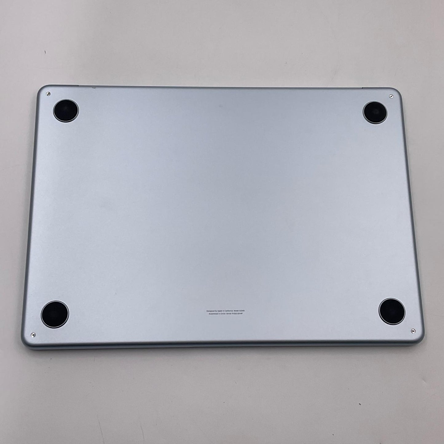 【全額返金保証】【最速発送】Apple MacBook Air 13.6インチ 2025 Apple M4 16GB M.2 SSD 256GB スカイブルー 100% 美品 動作確認済