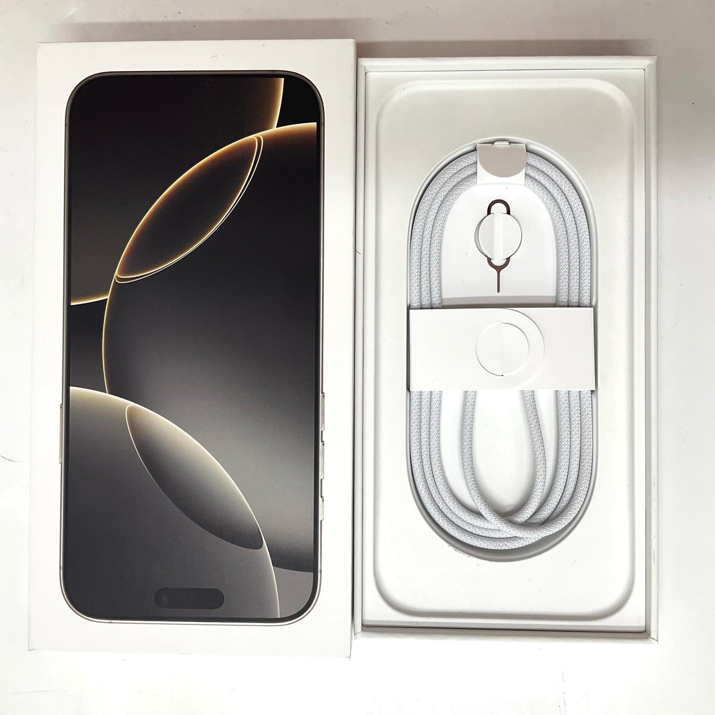 【全額返金保証】【最速発送】Apple iPhone iPhone 16 Pro Max 512GB ナチュラルチタニウム SIMフリー 白ロム 超美品 動作確認済 100%