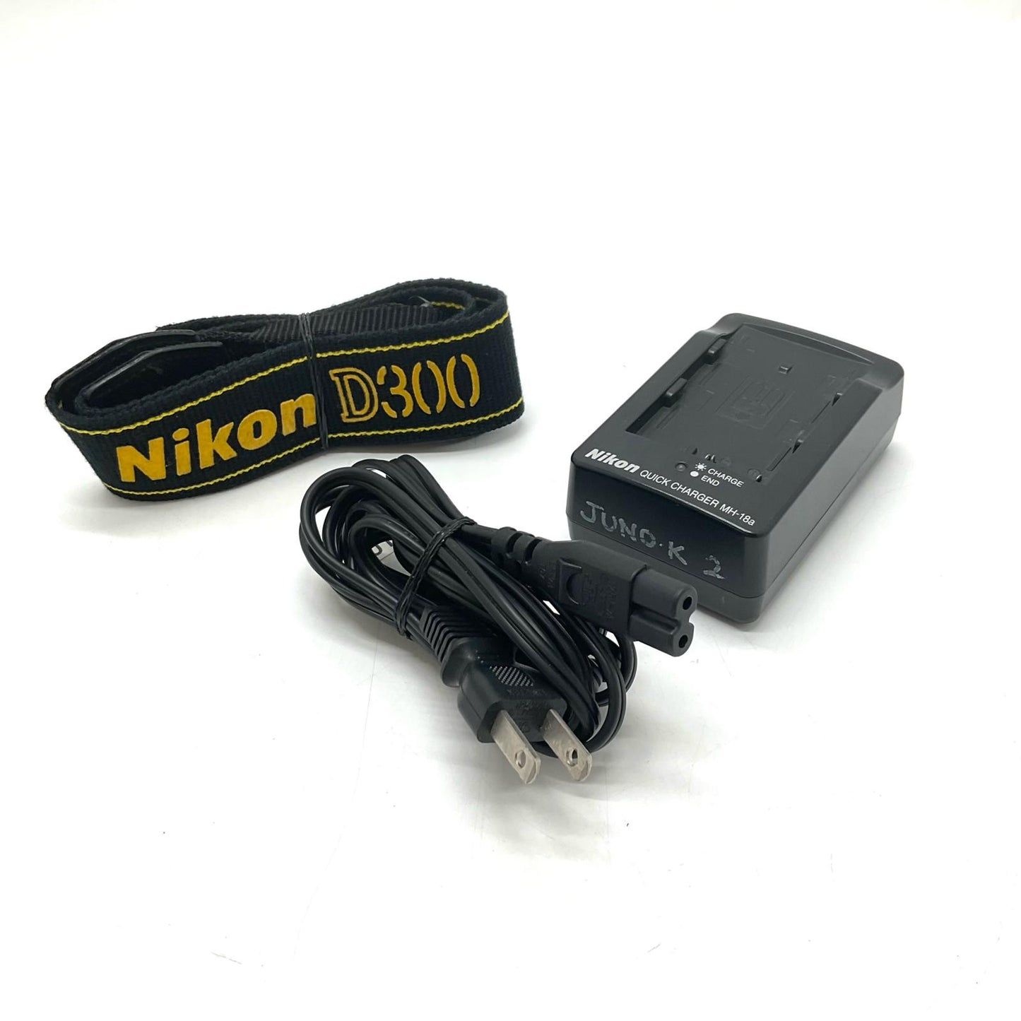 【最速発送】Nikon デジタル一眼 D300 ボディ ブラック【難有】