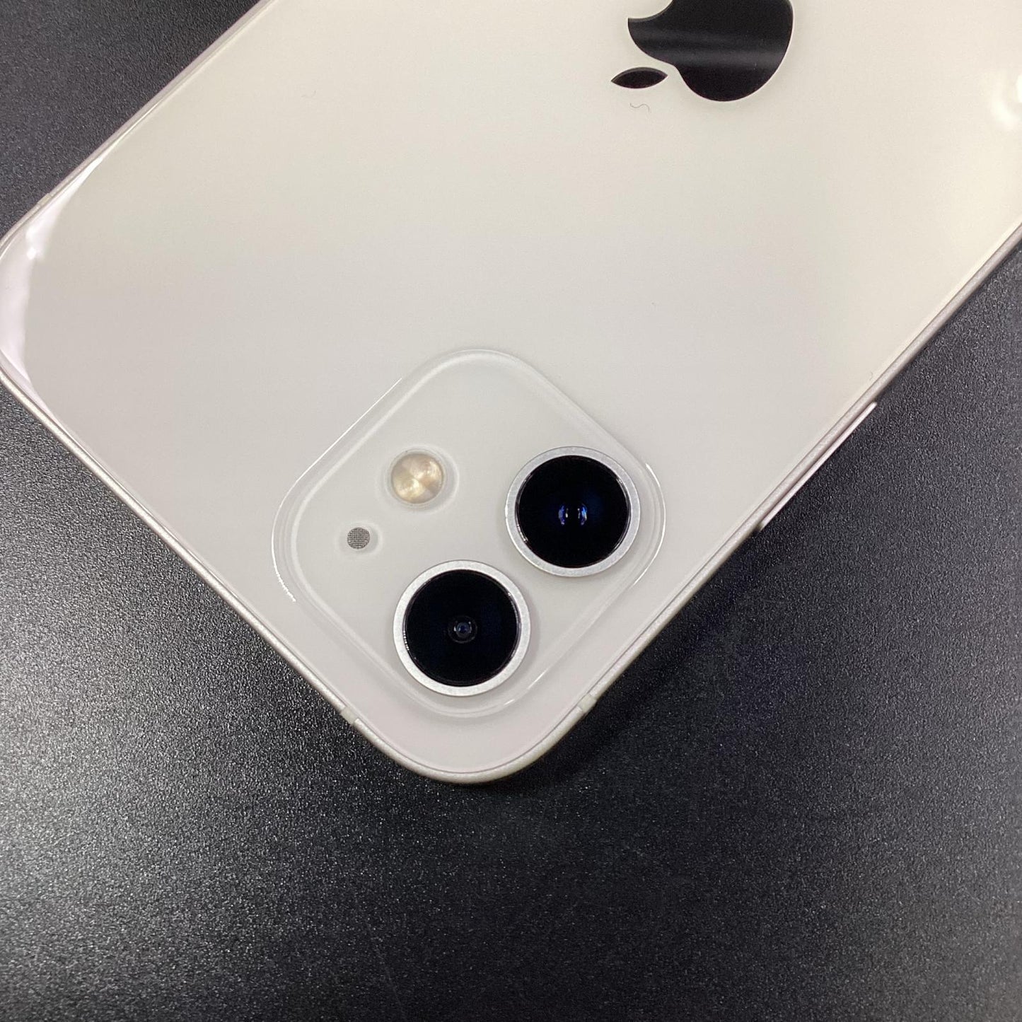 【全額返金保証】【最速発送】Apple iPhone iPhone 12 64GB ホワイト Softbank 白ロム 動作確認済 80%