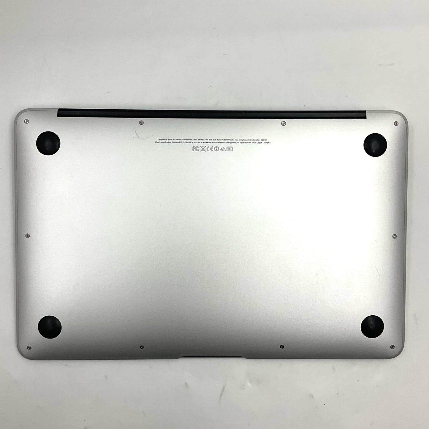 【最速発送】Apple MacBook Air 11.6インチ 2013 1.3GHz デュアルコア Intel Core i5 4GB SSD 256GB シルバー 77.7%【難有】