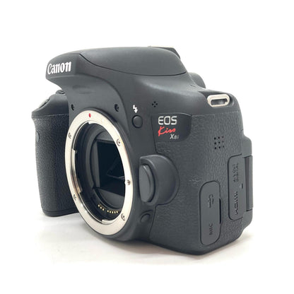 【全額返金保証】【最速発送】Canon デジタル一眼 EOS Kiss X8i ボディ ブラック 動作確認済