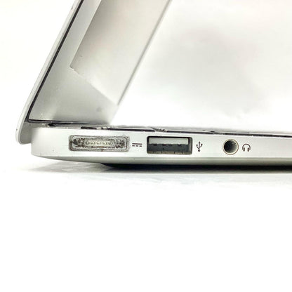 【全額返金保証】【最速発送】Apple MacBook Air 11インチ 2015 1.6 GHz デュアルコア Intel core i5 4GB SSD 128GB シルバー 動作確認済