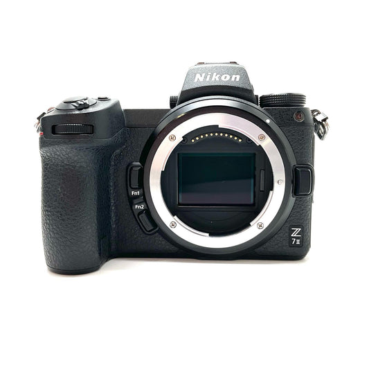 【全額返金保証】【最速発送】Nikon デジタル一眼 Z 7II ボディ ブラック 動作確認済