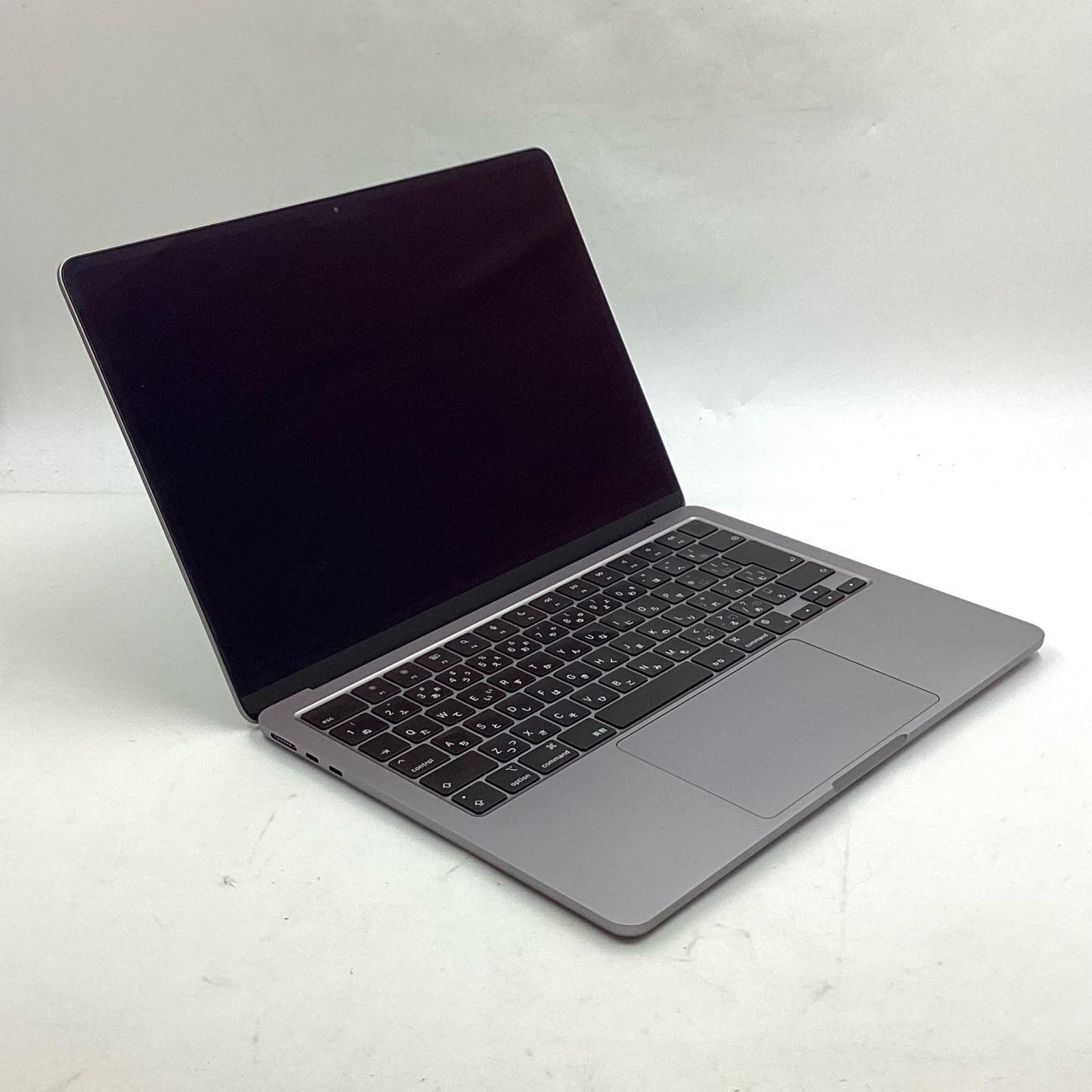 【全額返金保証】【最速発送】Apple MacBook Air 13インチ 2022 Apple M2 8GB SSD 512GB スペースグレイ 92% 美品 動作確認済