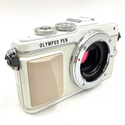 【全額返金保証】【最速発送】OLYMPUS デジタル一眼 PEN Lite E-PL7 ボディ ホワイト 美品 動作確認済