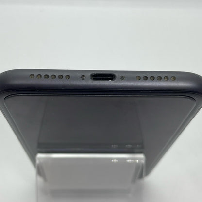 【全額返金保証】【最速発送】Apple iPhone iPhone 11 64GB ブラック au 白ロム 動作確認済 74%