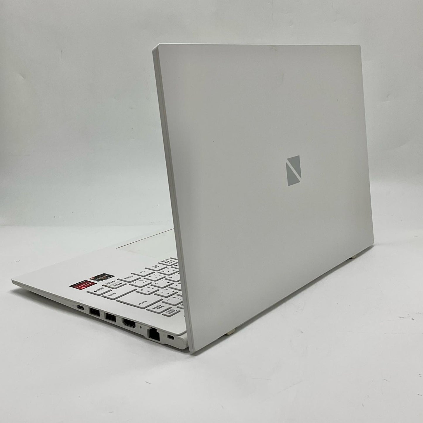 【全額返金保証】【最速発送】NEC LAVIE N14 N1435/BAW PC-N1435BAW AMD Ryzen 3 3250U 8GB 動作確認済
