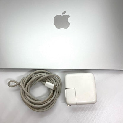 【全額返金保証】【最速発送】Apple MacBook Air 13.6インチ 2022 M2 8GB 256GB 96% 動作確認済