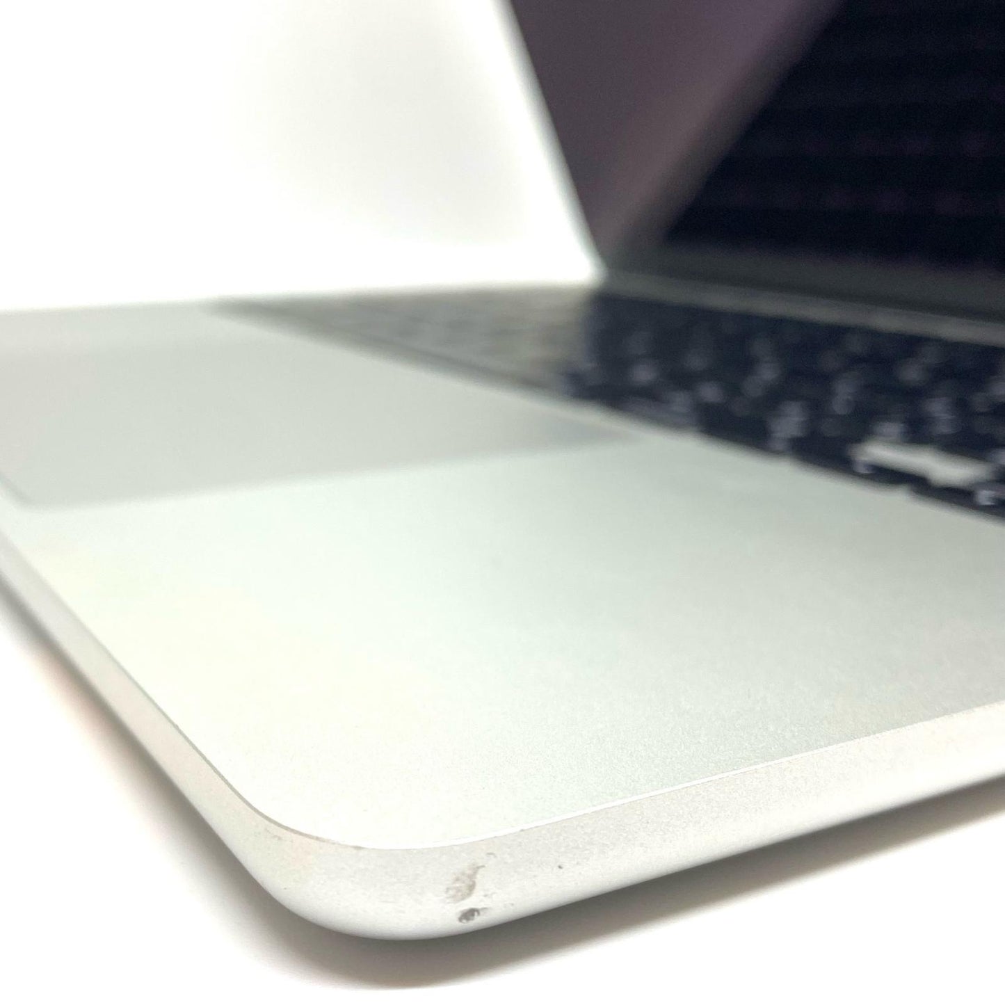 【全額返金保証】【最速発送】Apple MacBook Air 13.6インチ 2022 M2 8GB 256GB 96% 動作確認済