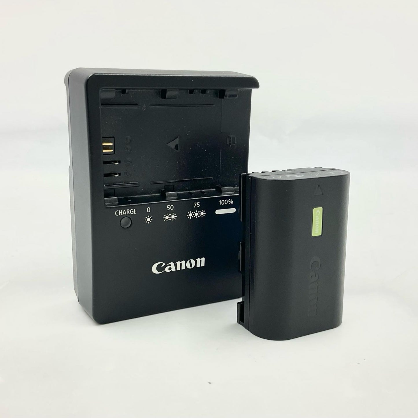 【全額返金保証】【最速発送】Canon リチウムイオンバッテリー LP-E6NH ＋ バッテリーチャージャー LC-E6 美品 動作確認済