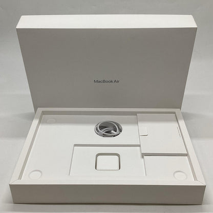 【全額返金保証】【最速発送】Apple MacBook Air 15.3インチ 2024 Apple M3 8GB SSD 256GB シルバー 100% 美品 動作確認済