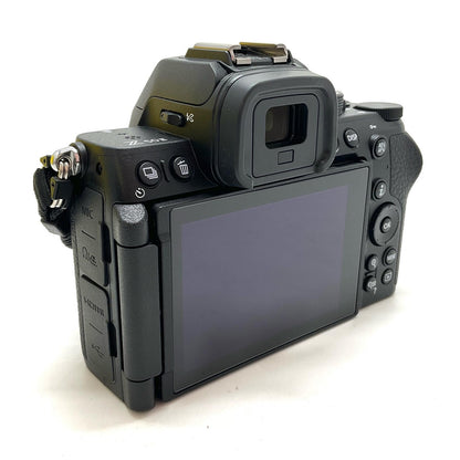 【全額返金保証】【最速発送】Nikon デジタル一眼 Z50II ブラック 超美品 動作確認済