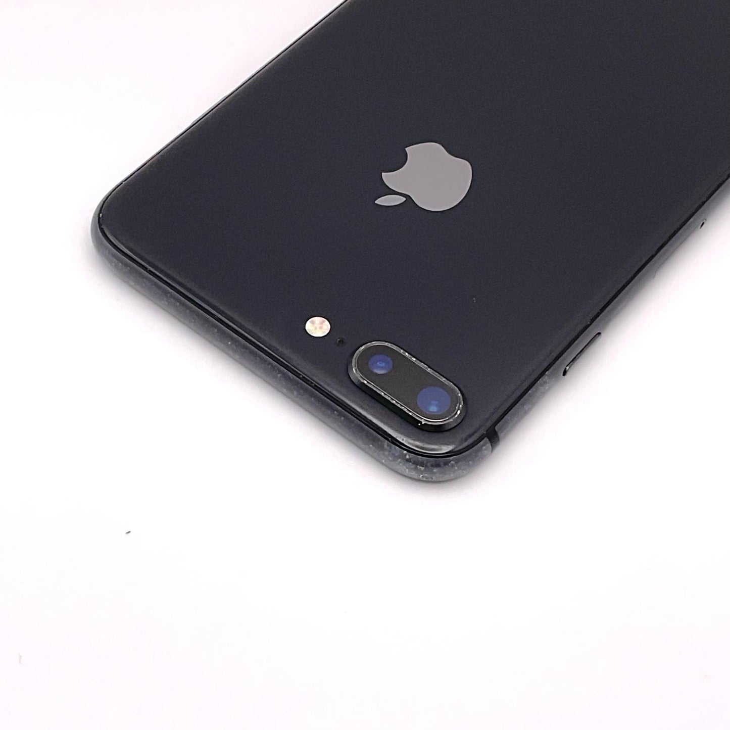 【全額返金保証】【最速発送】Apple iPhone iPhone 8 Plus 64GB スペースグレイ au SIMフリー 白ロム 動作確認済 74%