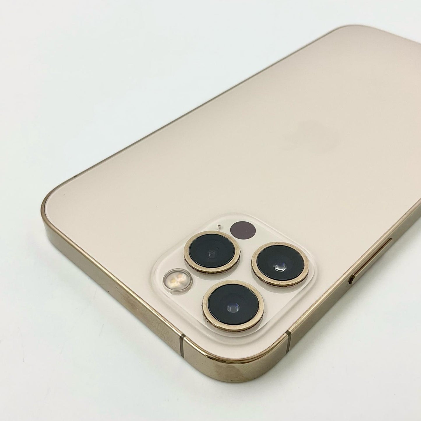 【全額返金保証】【最速発送】Apple iPhone iPhone Pro 12 Pro 128GB ゴールド docomo SIMフリー 白ロム 動作確認済 79%