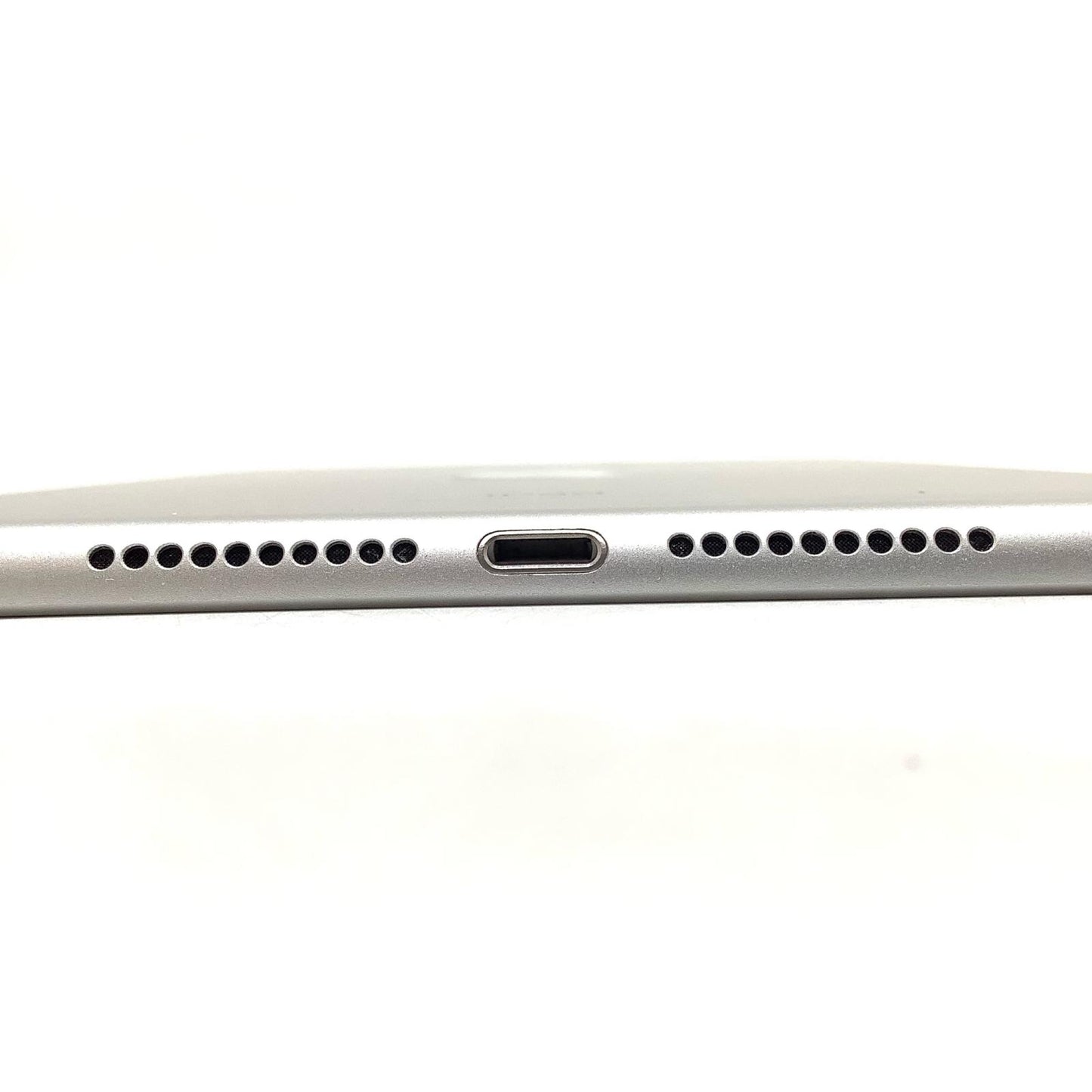 【全額返金保証】【最速発送】Apple iPad mini 7.9インチ 第5世代 64GB シルバー WiFi+Cellular docomo 白ロム 美品 動作確認済