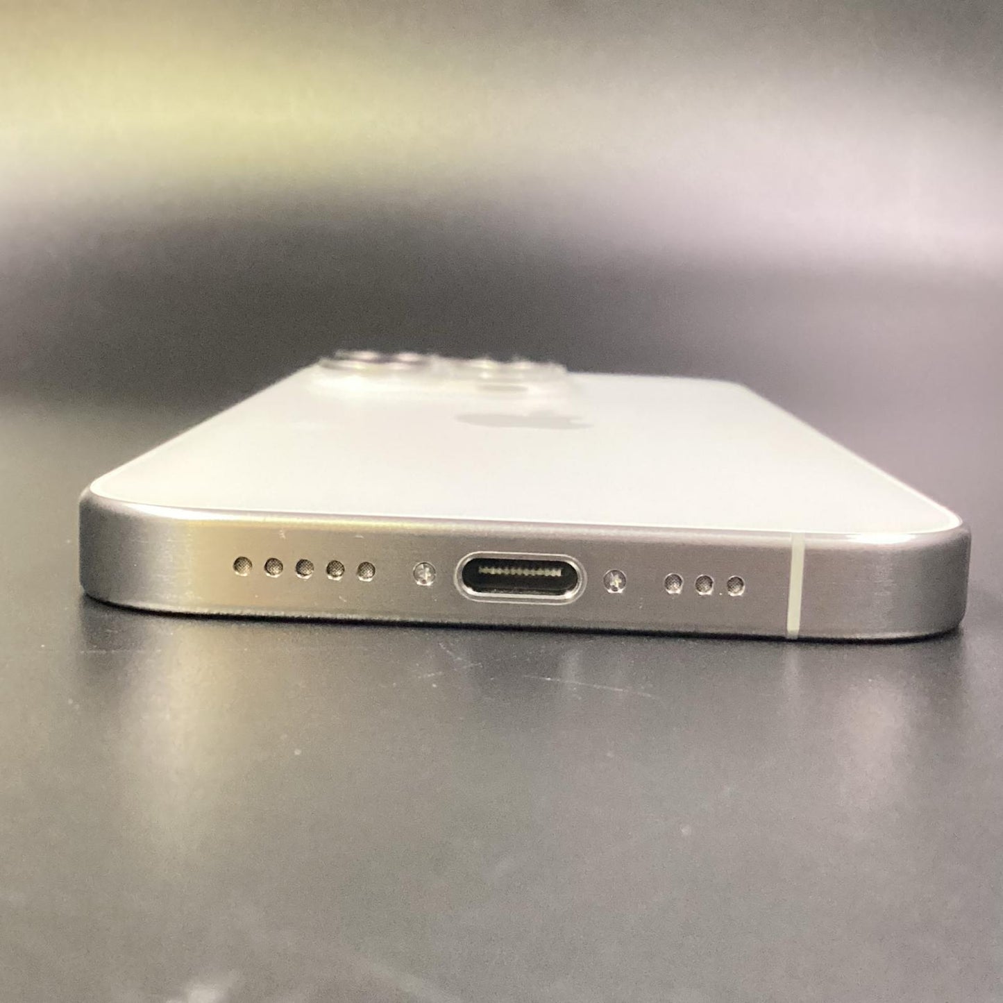 【全額返金保証】【最速発送】Apple iPhone iPhone 15 Pro 256GB ホワイトチタニウム SIMフリー 白ロム 美品 動作確認済 90%