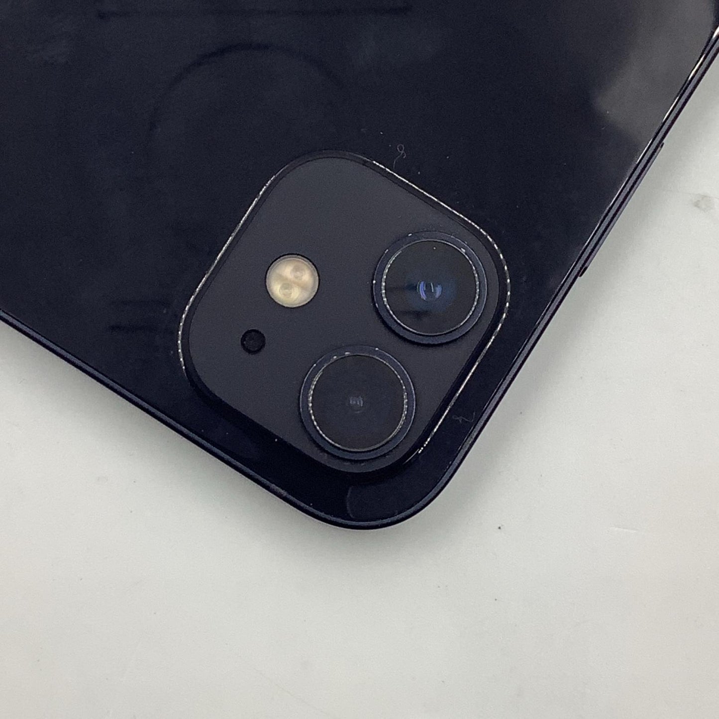 【全額返金保証】【最速発送】Apple iPhone iPhone 12 64GB ブラック au SIMフリー 白ロム 動作確認済 76%