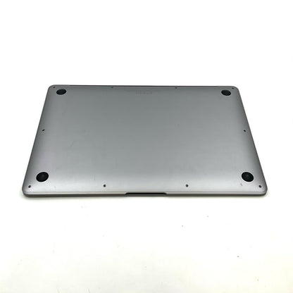 【全額返金保証】【最速発送】Apple MacBook Air 13.3インチ 2018 1.6GHz デュアルコア Intel Core i5 8GB 128GB シルバー 76.8% 動作確認済