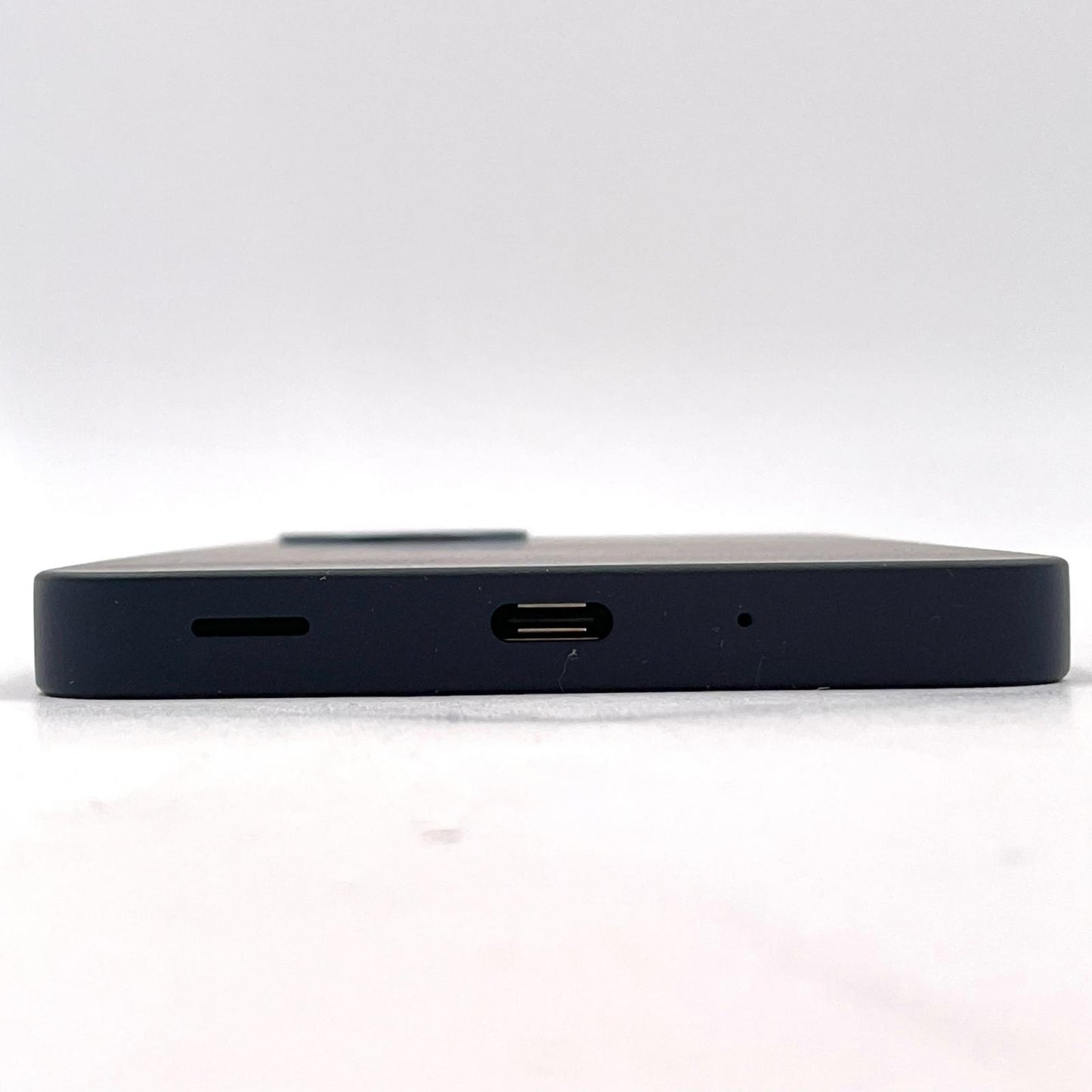 【全額返金保証】【最速発送】SHARP AQUOS wish4 64GB Black Softbank SIMフリー A402SH 超美品 動作確認済