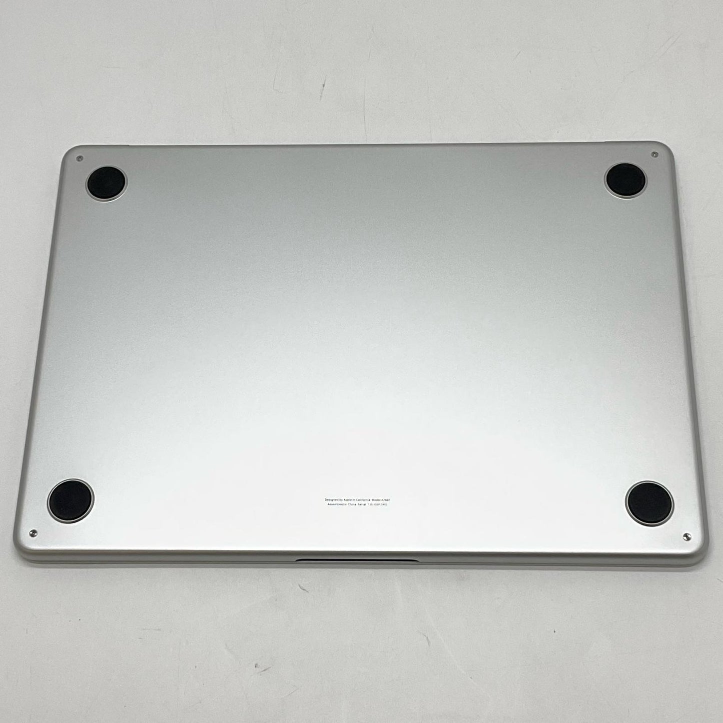 【全額返金保証】【最速発送】Apple MacBook Air 13.6インチ 2022 Apple M2 8GB SSD 256GB シルバー 95% 美品 動作確認済