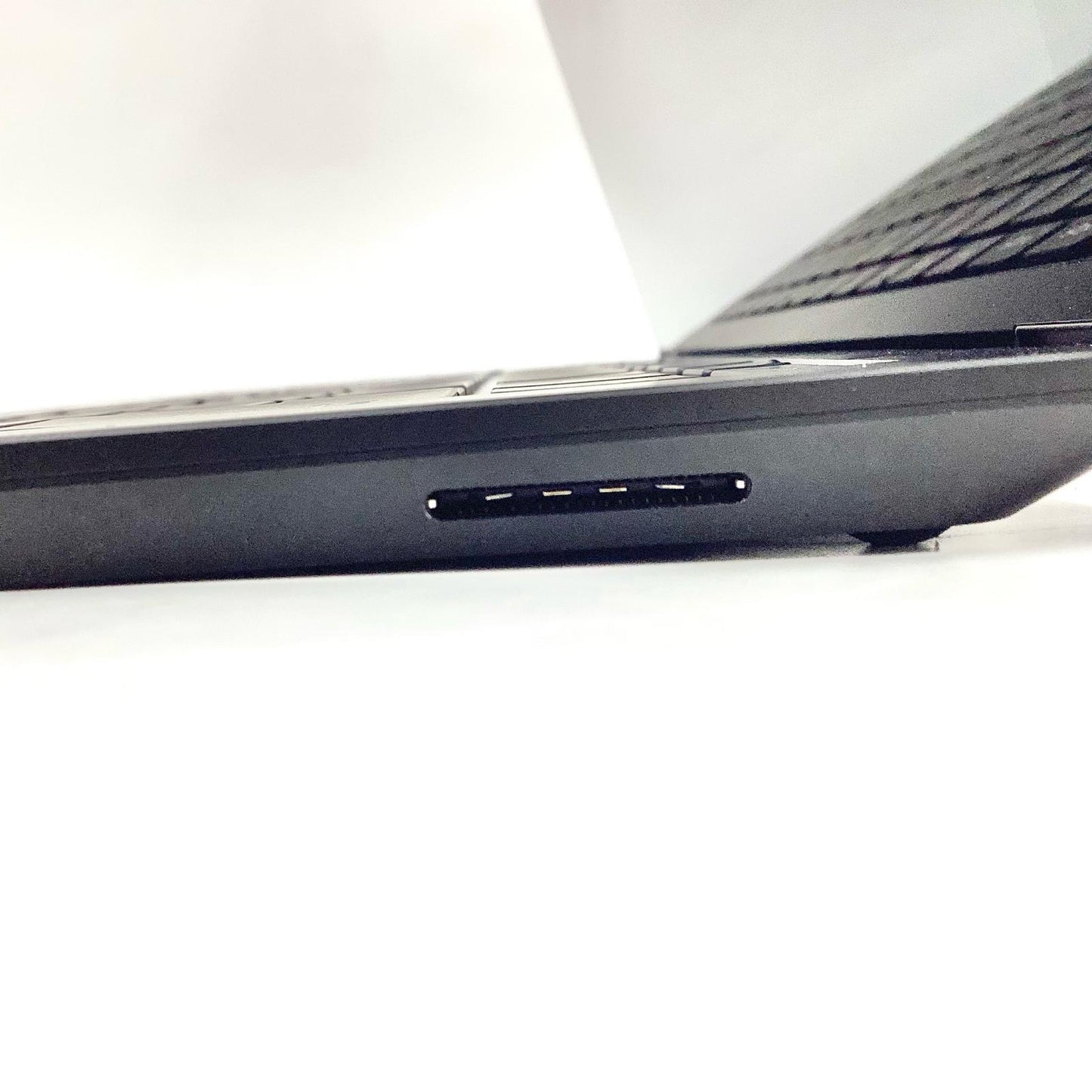 【最速発送】Microsoft Surface Laptop Intel(R) Core(TM) i5-1035G7 CPU @ 1.20GHz 8GB M.2 SSD 256GB 81%【難有】
